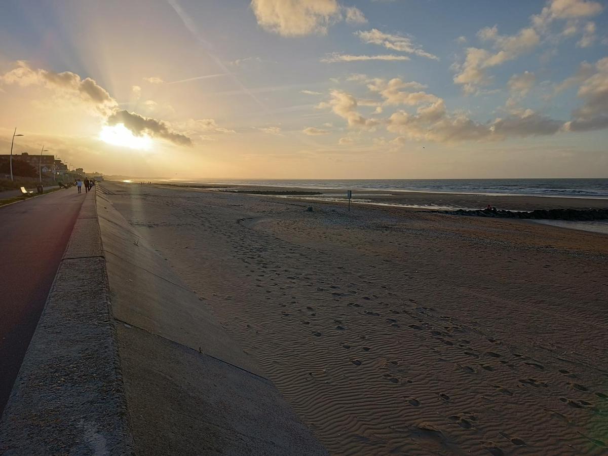 Bord De Plage, Thalasso Et Vue Mer ! Cabourg Exteriör bild
